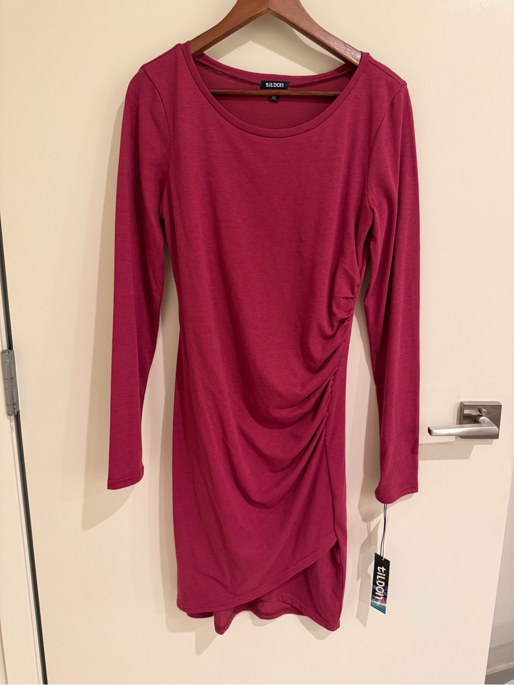 Tildon Long Sleeve Ruched Side Dress in Deep Berry